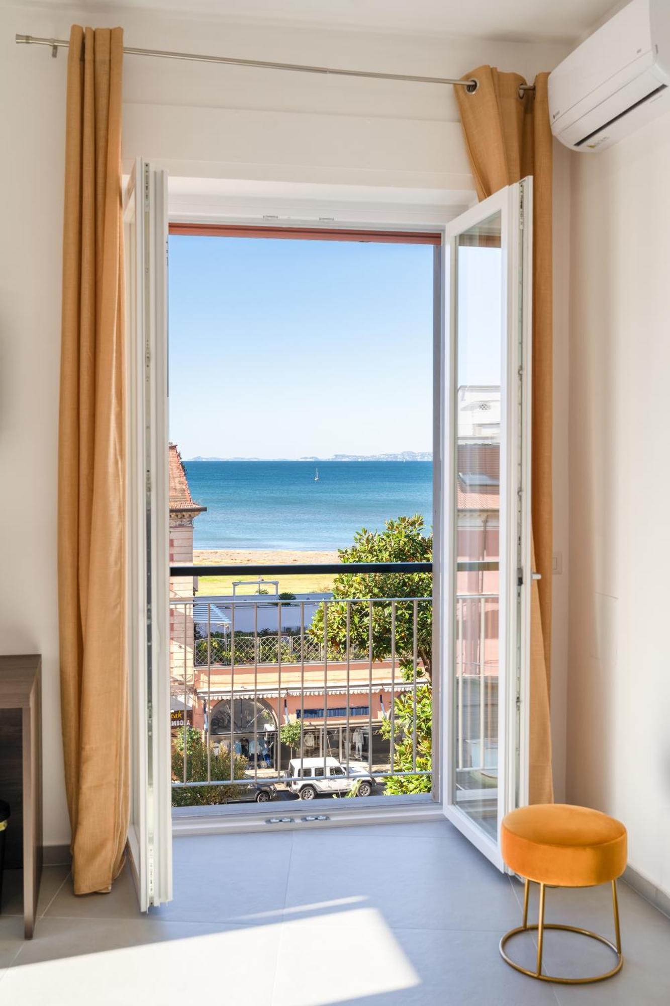 Pangea Luxury Rooms Castellammare di Stabia Eksteriør bilde